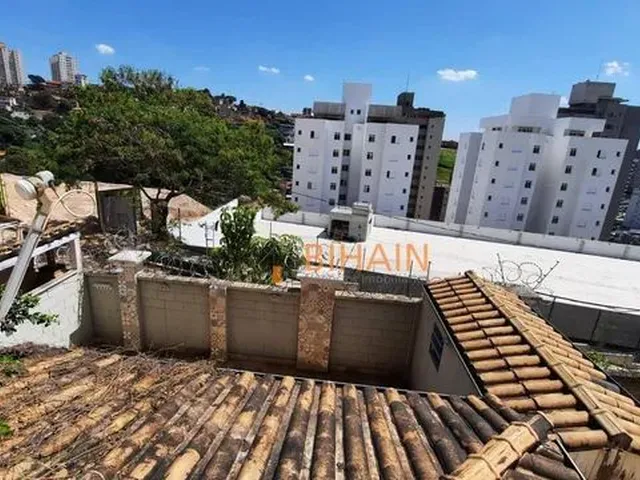 Imagem 7: Casa com 3 Dormitórios para Alugar por R$ 5.128,66/Mês - Buritis - Belo Horizonte/Mg