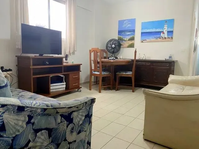 Imagem: A casa possui 2 Dormitórios, 1 Banheiro, 1 Vaga na