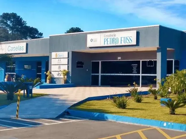 Imagem: Jazigo Cemiterio Pedro Fuss