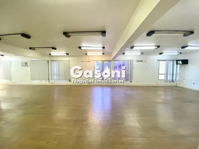 Imagem 1: Mega Salão Comercial/Escritório com 510M² na Av. Leitão da Silva, Próximo de Santa