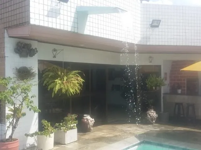 Imagem 10: Vendo Excelente Cobertura com 5 Quartos e Piscina Privativa no Bairro da Madalena/Recife
