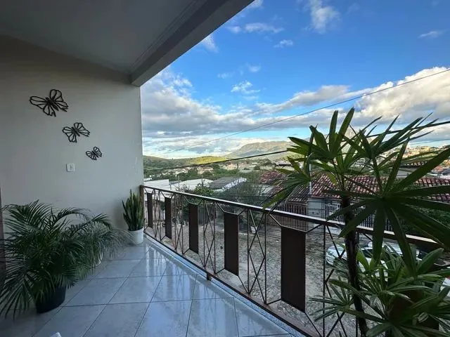 Imagem: Casa em Lote de 220M2 no Vale Verde