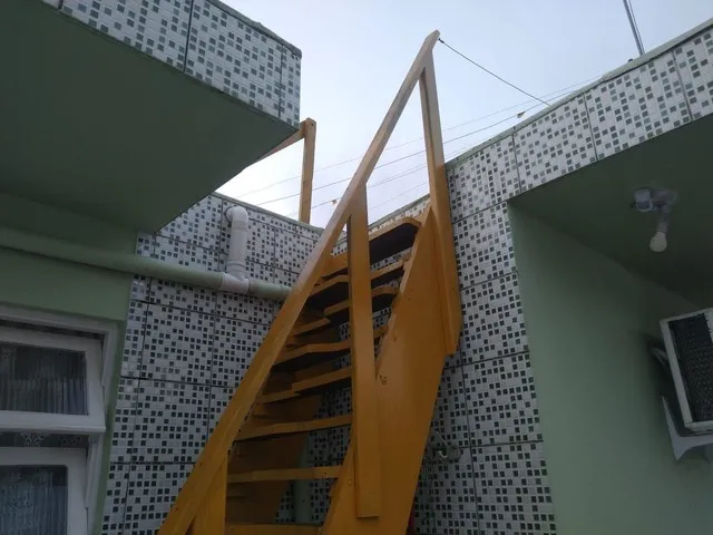 Imagem 4: Casa com 8 Dormitórios À Venda, 120 M² por R$ 1.300.000,00 - Barra da Lagoa