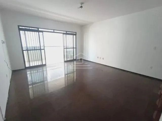 Imagem 10: Apartamento Amplo com Cozinha Planejada, Móveis Fixos e em Uma Localização Super