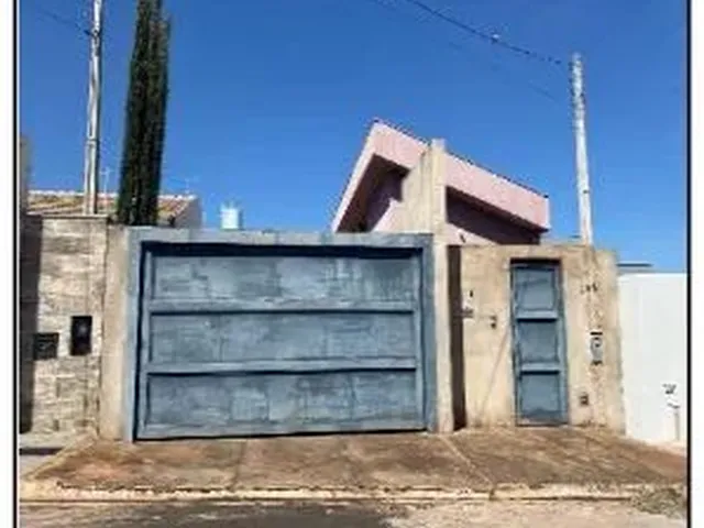 Imagem: Bebedouro - Casa Padrão - Jardim Primavera