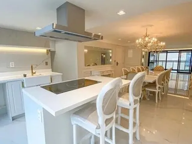 Imagem: O apartamento possui 2 Dormitórios, 2 Suítes, 3