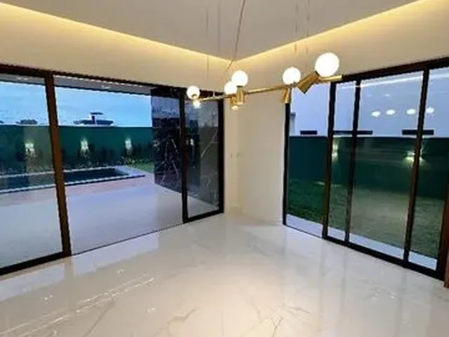 Imagem 8: Casa Duplex com Moveis Fixos na Cidade Alpha Disponível pra Venda