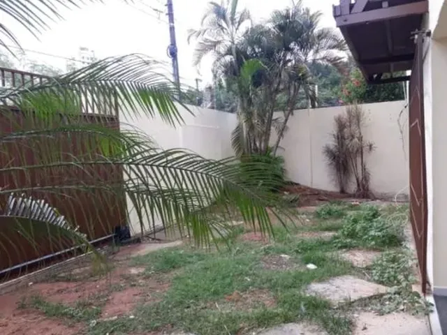Imagem 4: Casa Duplex em Cidade Satélite - 5/4 Suítes - Piscina