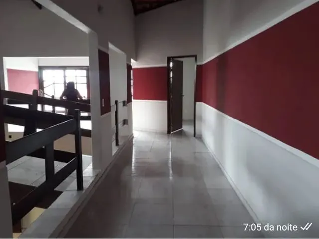 Imagem 5: Casa Duplex em Cidade Satélite - 5/4 Suítes - Piscina