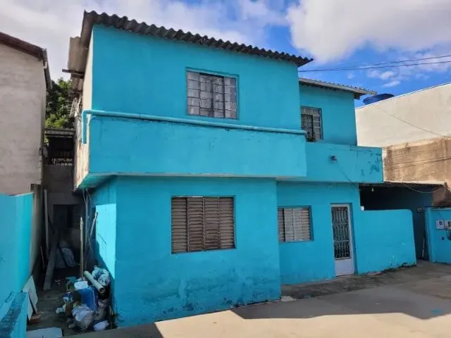 Imagem 2: Excelente Lote com 5 Casas