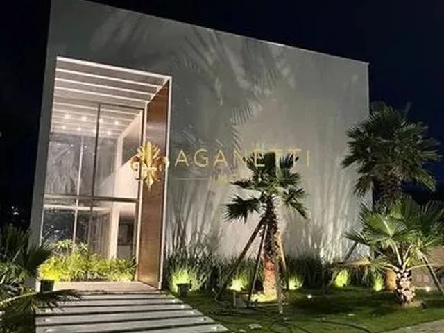 Imagem: Casa À Venda em Condomínio Alphaville
