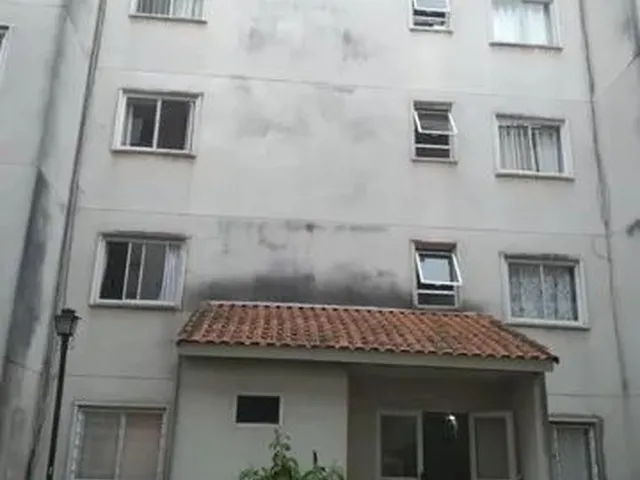 Imagem: O apartamento possui 2 Dormitórios, 1 Banheiro, Acomodam 4