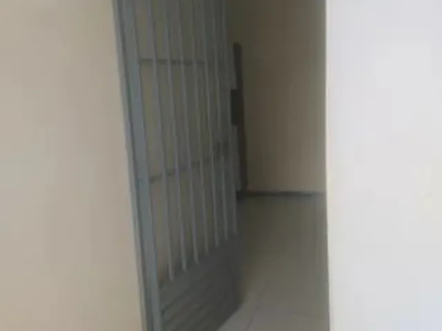 Imagem: Aluga-Se Kitnet em Maringá / Civit I