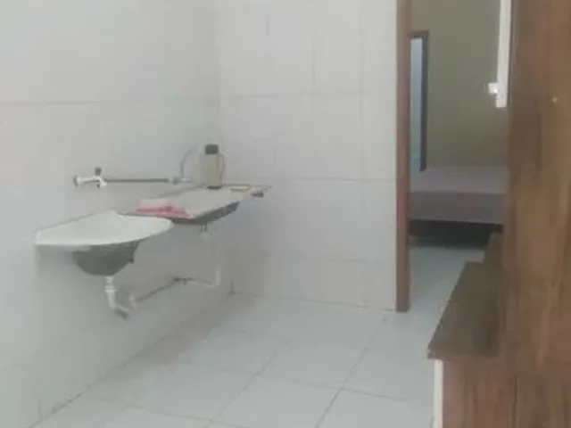Imagem 4: Aluga-Se Kitnet em Maringá / Civit I