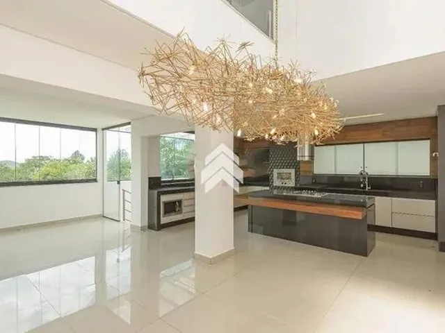 Imagem: Casa em Condomínio com 7 Quartos para Locação