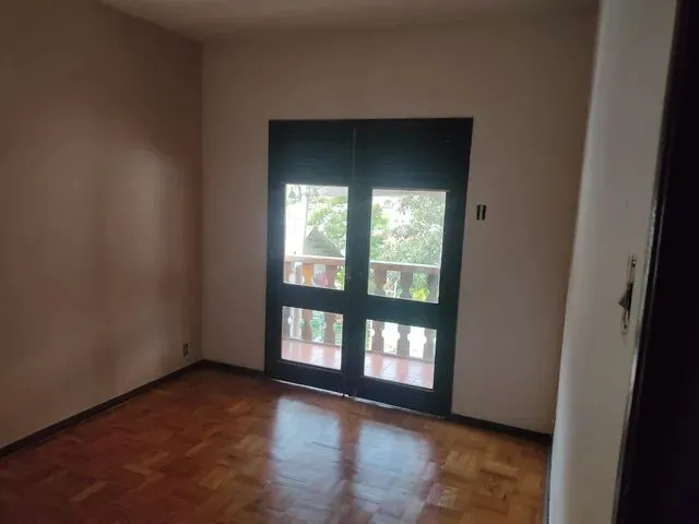 Imagem 10: Casa com 85 M² - Cascatinha - Petrópolis-Rj