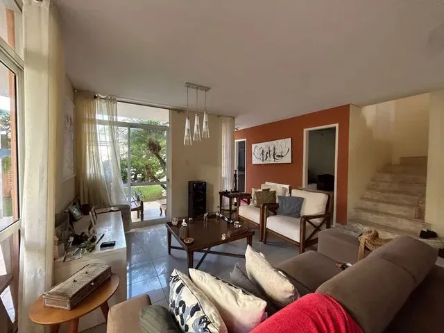Imagem 5: Linda Casa com Piscina e Energia Solar