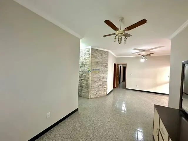 Imagem: Casa de Condomínio para Aluguel Possui