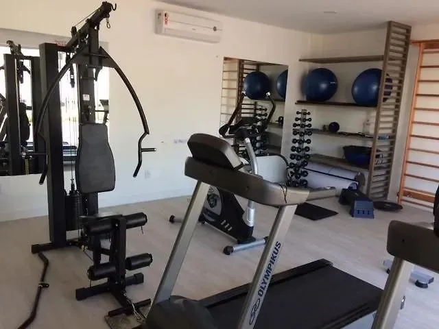 Imagem 4: Alugo Quarto Suíte no Ingleses, Num Clube Residencial, Apartamento Mobiliado