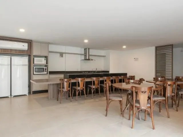 Imagem 10: Alugo Quarto Suíte no Ingleses, Num Clube Residencial, Apartamento Mobiliado