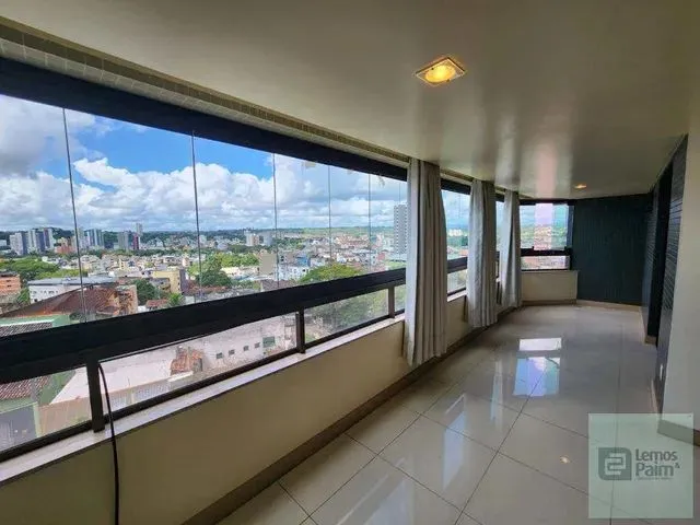 Imagem 13: Alugo Apartamento de 3 Quartos com 3 Suítes , Piscina e Elevador no Zildolândia
