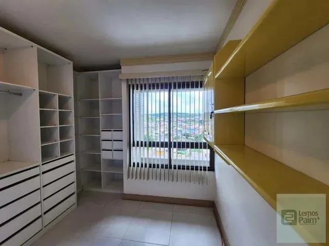 Imagem 9: Alugo Apartamento de 3 Quartos com 3 Suítes , Piscina e Elevador no Zildolândia