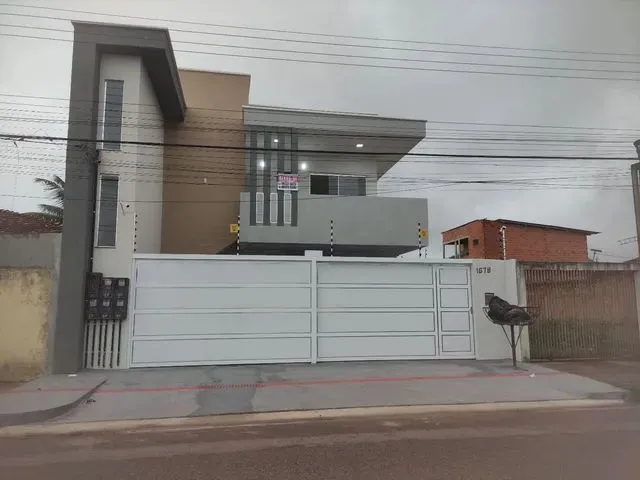 Imagem: O apartamento possui 2 Dormitórios, 1 Banheiro e está