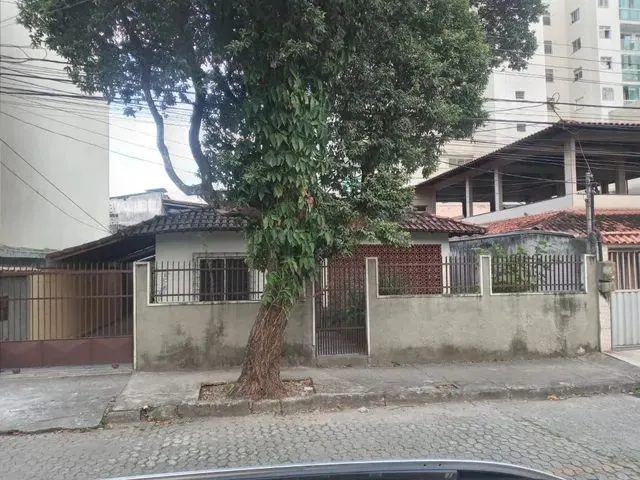 Imagem: Lote / Terreno com 1 Dormitório À Venda