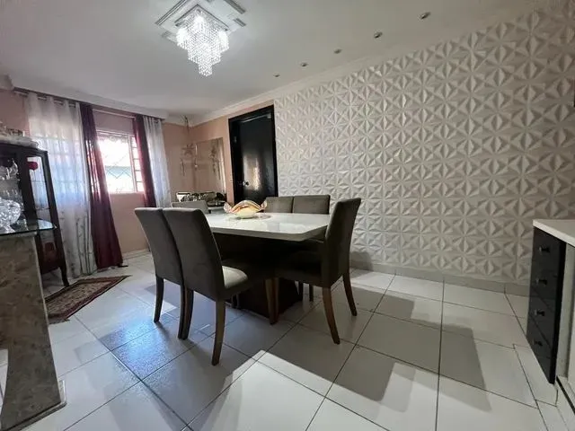 Imagem 12: Casa com 5 Dormitórios À Venda em Serra