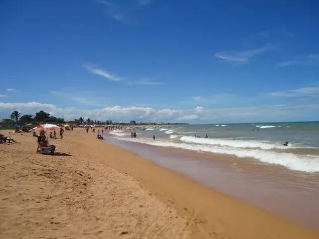 Imagem: Casa com 4 Dormitórios À Venda em Serra