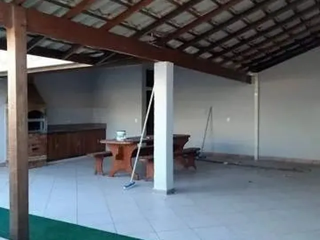 Imagem 9: Casa com 4 Dormitórios À Venda em Serra