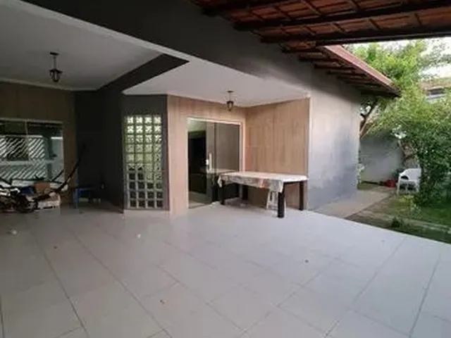Imagem 3: Casa com 3 Dormitórios À Venda em Serra