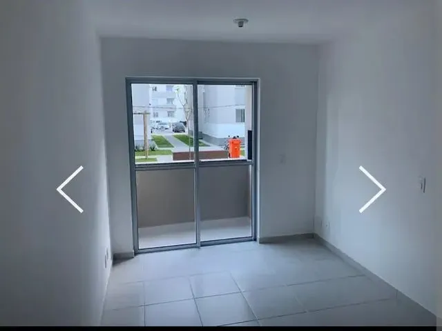 Imagem: O apartamento possui 2 Dormitórios, 1 Banheiro, 1 Vaga na