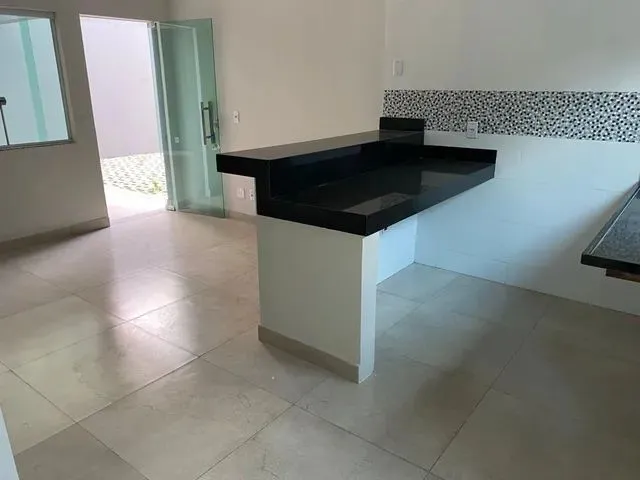 Imagem 10: Casa com 3 Dormitórios À Venda em Contagem