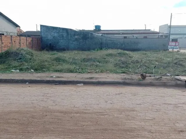 Imagem: O terreno está localizado em Quinze, Rio Branco à venda