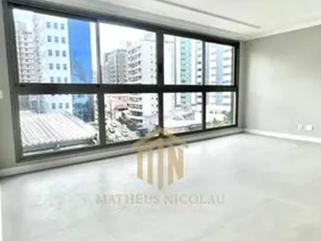 Imagem 1: Apartamento para Venda com 108 Metros Quadrados com 3 Quartos em Centro - Florianópolis