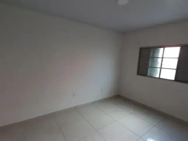 Imagem: Casa de Esquina - Vila Jacy -Terreno 360M²
