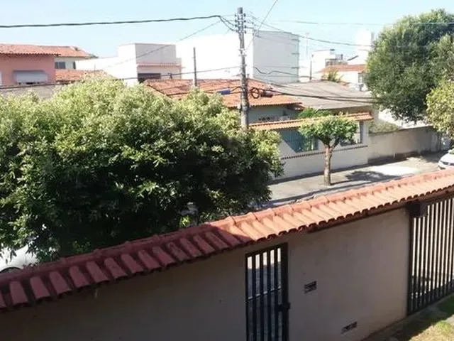 Imagem: Casa com 4 Dormitórios À Venda em Vila