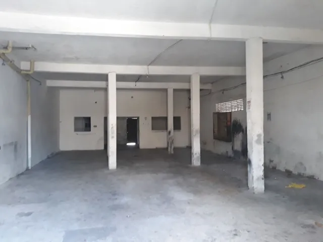 Imagem 2: Aluga Se Ou Vende Se Galpão Comercial