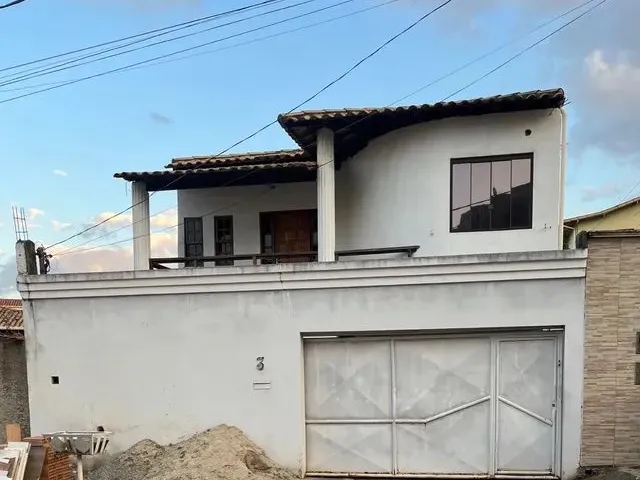 Imagem: Casa com Piscina, Lúcio de Abreu Divisa