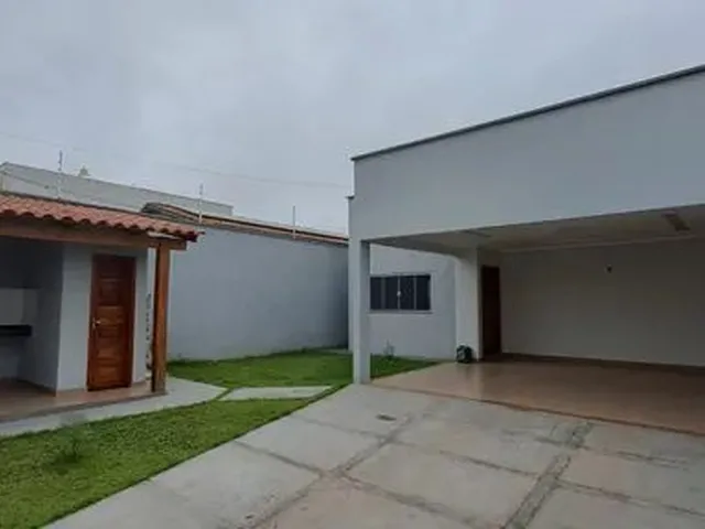 Imagem: Vendo Casa 03 Quartos, 03 Vagas para Garagem