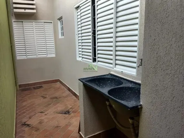 Imagem 5: Casa para Venda em Campo Grande, Vila Vilas Boas, 3 Dormitórios, 1 Suíte, 4 Banheiros