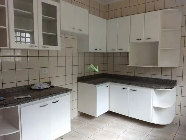 Imagem 15: Casa para Venda em Campo Grande, Vila Vilas Boas, 3 Dormitórios, 1 Suíte, 4 Banheiros