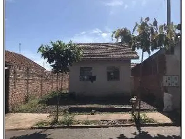 Imagem 1: Terra Roxa - Casa Padrão - Parque das Nacoes