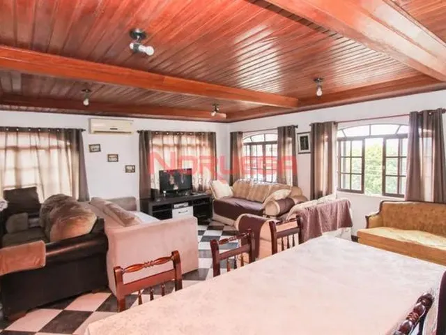 Imagem 8: Sobrado com 5 Quartos À Venda por R$ 970000.00, 400.00 M2 - Boa Vista - Curitiba/Pr