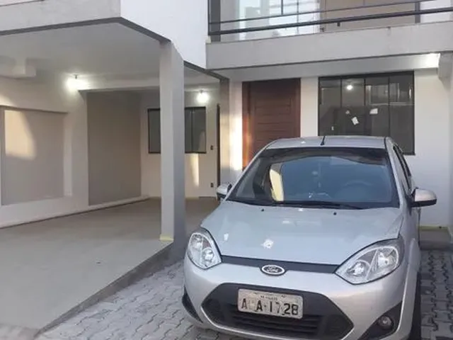 Imagem: Venda Ou Permuta - Sobrado com 02 Suítes
