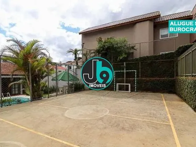 Imagem 10: Casa Alto Padrão Abranches 3 Dormitórios, 1 Suíte Master, Piscina, Semi-Mobiliado