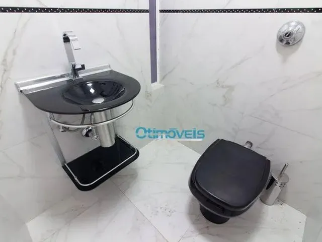 Imagem 12: Casa com 3 Quartos para Alugar, 130 M² por R$ 4.130/Mês - Água Verde - Curitiba/Pr