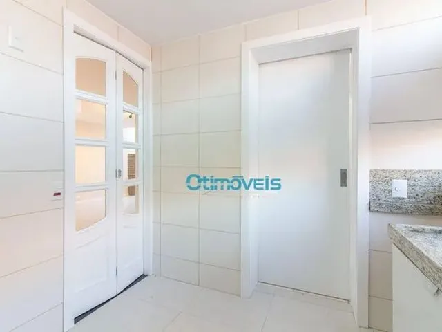 Imagem 9: Casa com 3 Quartos para Alugar, 130 M² por R$ 4.130/Mês - Água Verde - Curitiba/Pr