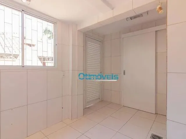 Imagem 15: Casa com 3 Quartos para Alugar, 130 M² por R$ 4.130/Mês - Água Verde - Curitiba/Pr